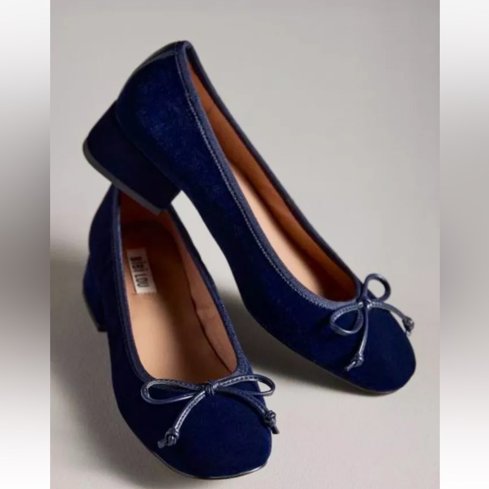 Anthropologie Bibi Lou Heeled Ballet Pumps Navy Velvet with Bow